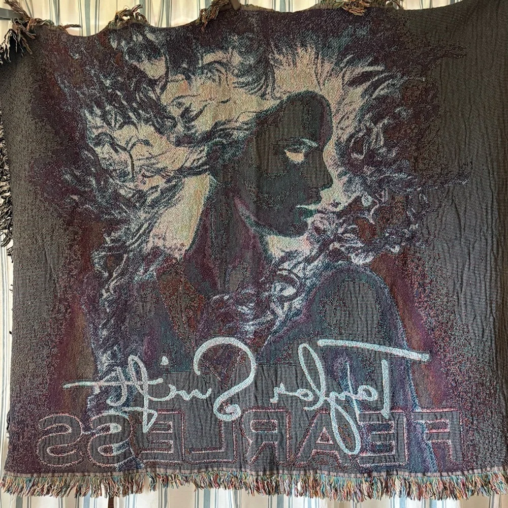 Taylor Swift Fearless Tapestry Throw Fringe Blanket 50x60in